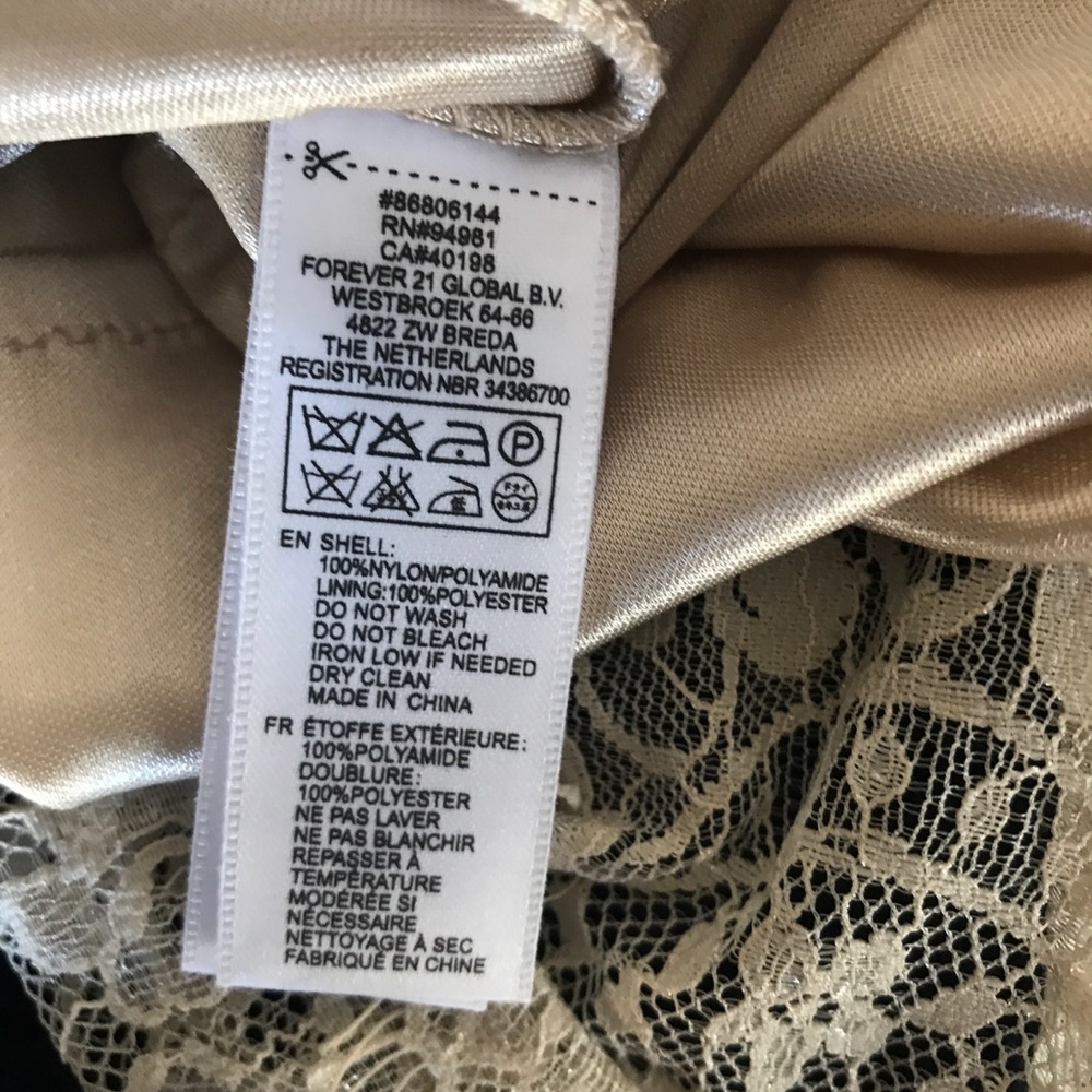 2 for 1 Forever 21 Lace Blouse - Picture 6 of 6
